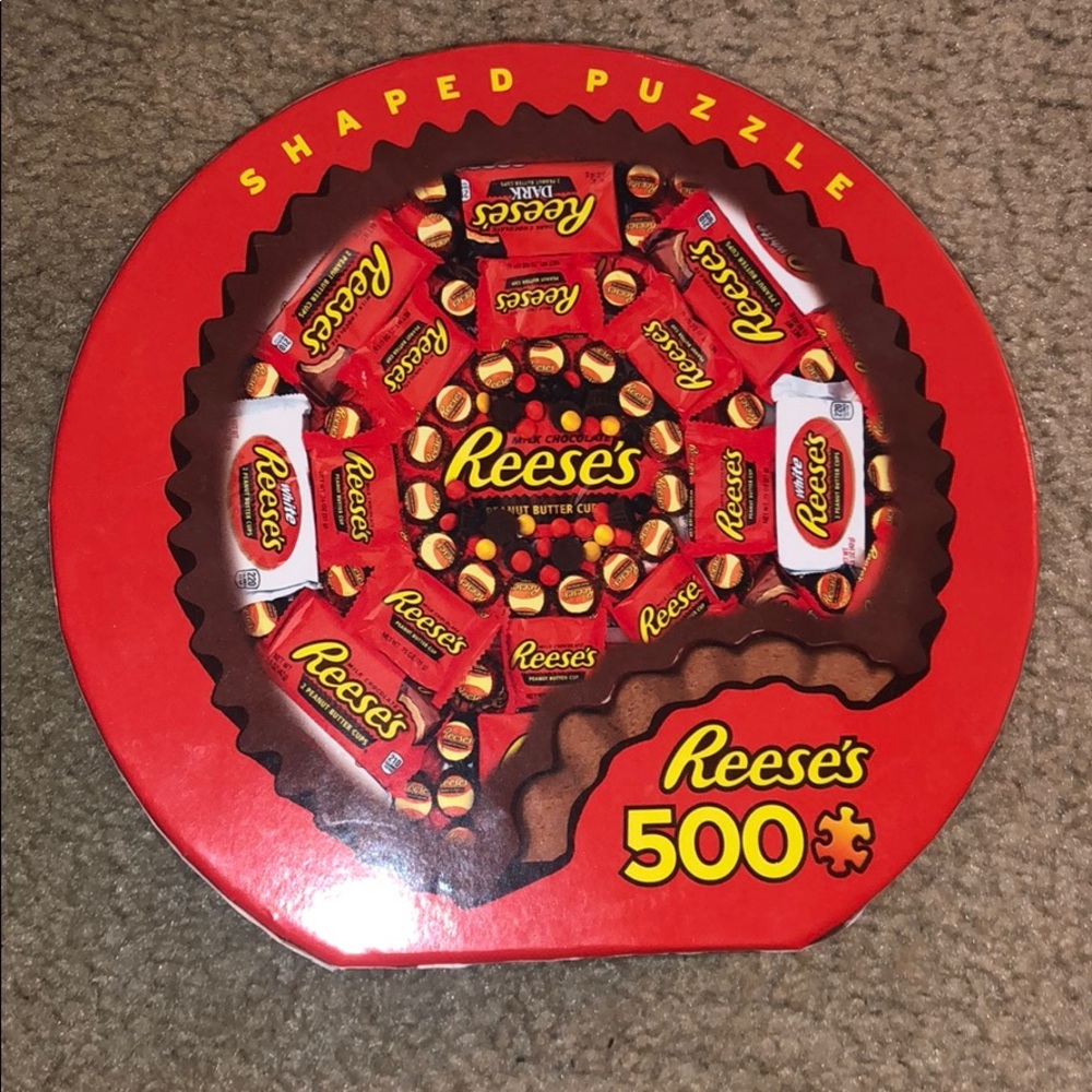 500 Piece Reese’s Puzzle Brand New Never opened